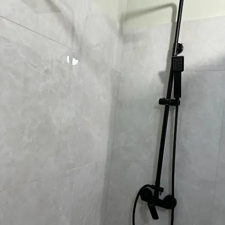 Lemon Breeze In Willa